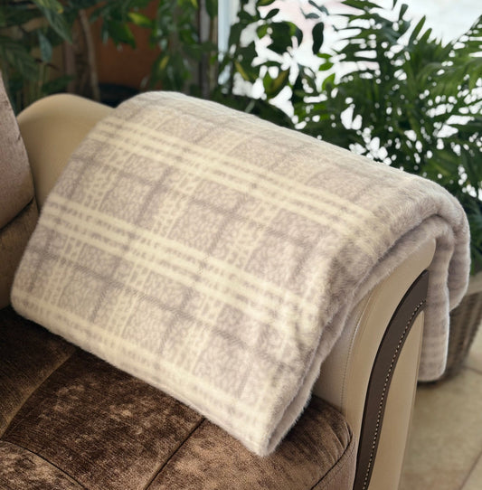 Plaid Luba Perle 140x180 - Maison Vivaraise